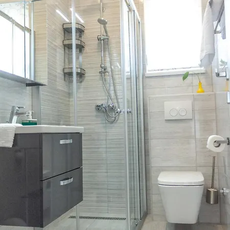 Anelli Apartman *